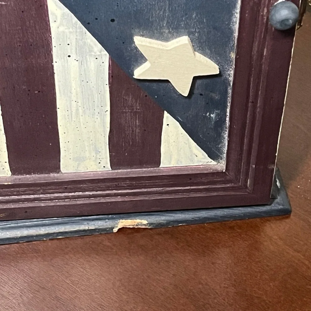N/A patriotic wooden